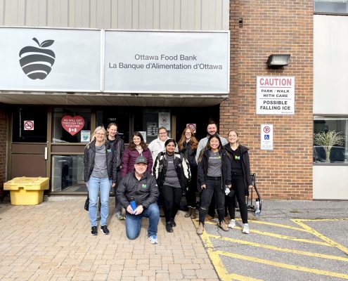 Momentive-at-Food-Bank-scaled