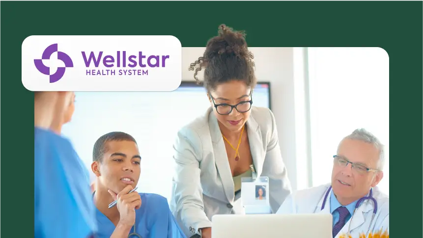 一群醫療專業人士正在開會,角落顯示 Wellstar Health System 的標誌。