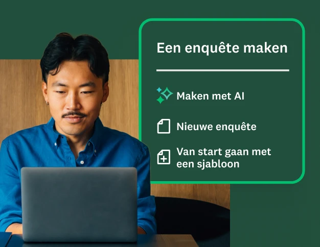 Een man werkt op een laptop met een menu-overlay voor opties om een enquête te maken: Maken met AI, Nieuwe enquête of Van start gaan met een sjabloon.
