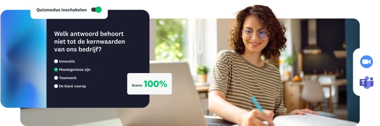 Een vrouw die werkt op een laptop met een overlay van een quiz over bedrijfswaarden in de Quizmodus met een score van 100%.