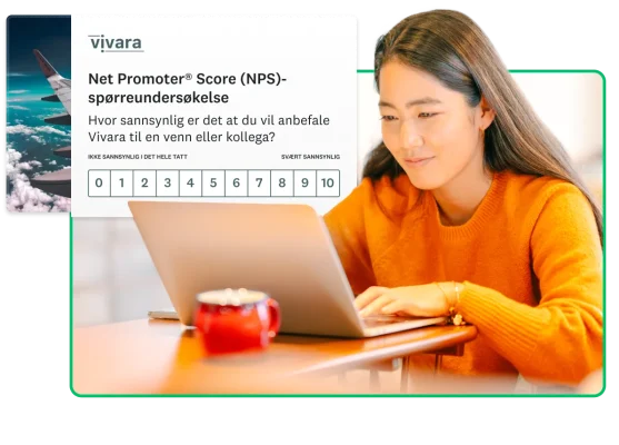 Kvinne som svarer på en NPS-spørreundersøkelse på en bærbar PC. Ved siden av henne er det et spørsmål om hvor sannsynlig det er at hun vil anbefale et reiseselskap til en venn eller kollega