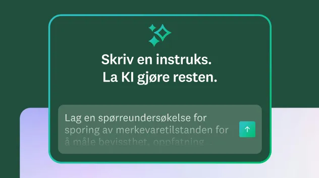 En skjerm som viser en KI-instruks med teksten «Skriv en instruks. La KI gjøre resten.» og en eksempelinstruks for å lage en spørreundersøkelse for sporing av merkevarens tilstand.