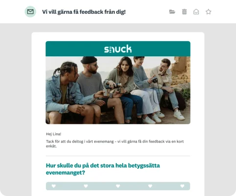 En personlig mejlinbjudan till en enkät om ett Snuck-evenemang med en bild och kundens namn.