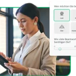 Frau, die auf ein Tablet sieht, daneben ein Screenshot des SurveyMonkey Audience-Panels