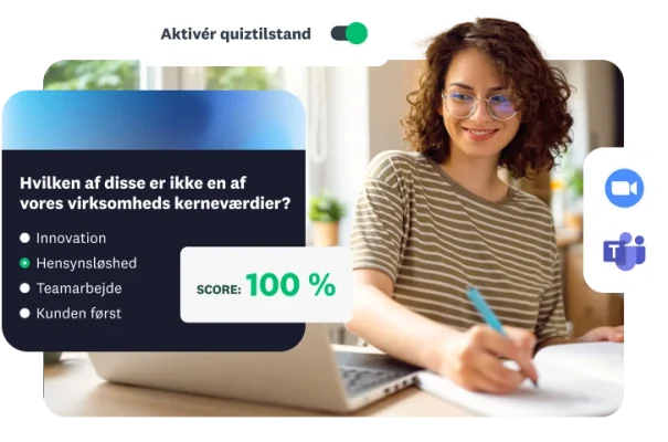 En kvinde arbejder på en bærbar computer med en overlejring, der viser en quiz om virksomhedsværdier i "quiztilstand" med en score på 100 %.