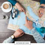 Gente señalando un mapa. Pie de imagen: estudio de caso