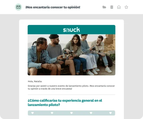 Invitación personalizada enviada por email a una encuesta para un evento de lanzamiento de Snuck, con una imagen y el nombre del cliente.