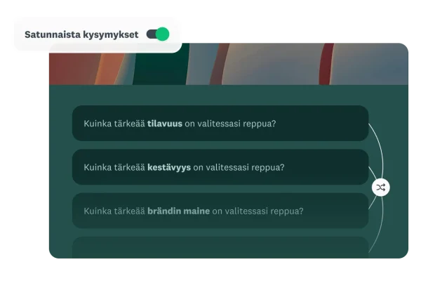Kyselytutkimusnäyttö, jossa näkyy kysymysten satunnaistamisen valintapainike vastausvinoumien vähentämiseksi, sekä kysymyksiä repun valintaan liittyvistä tekijöistä (tilavuus, kestävyys, brändin maine).