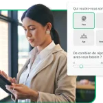Une femme en train de regarder une tablette, avec en incrustation, une capture d’écran du panel SurveyMonkey Audience
