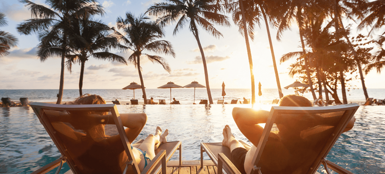 SurveyMonkey study: U.S. holiday travel and shopping 2021